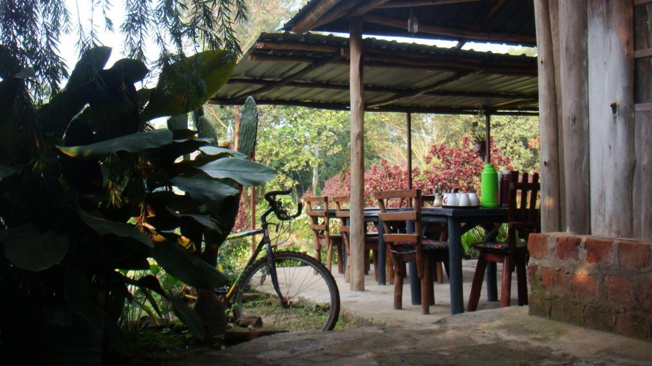 Kalitusi Nature Resort Fort Portal Exterior photo